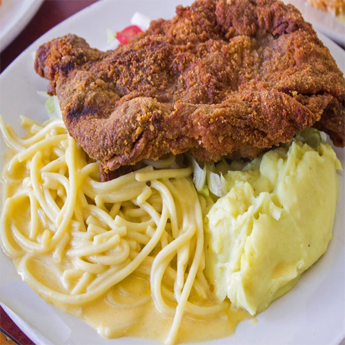 Milanesa de pollo empanizada