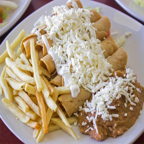 Flautas de pollo